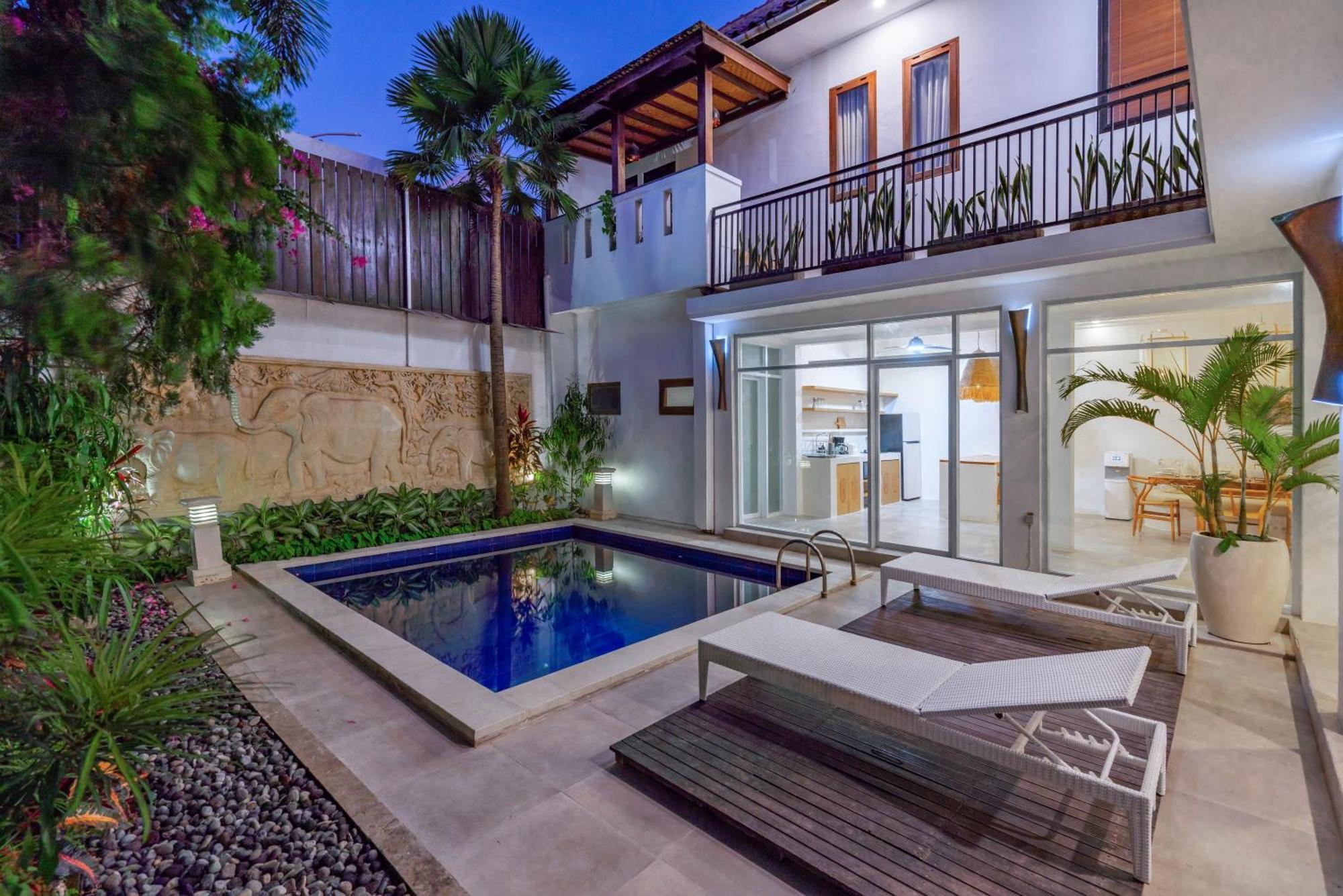 Villa Zoya - 10 Mins Walking To Batu Bolong *