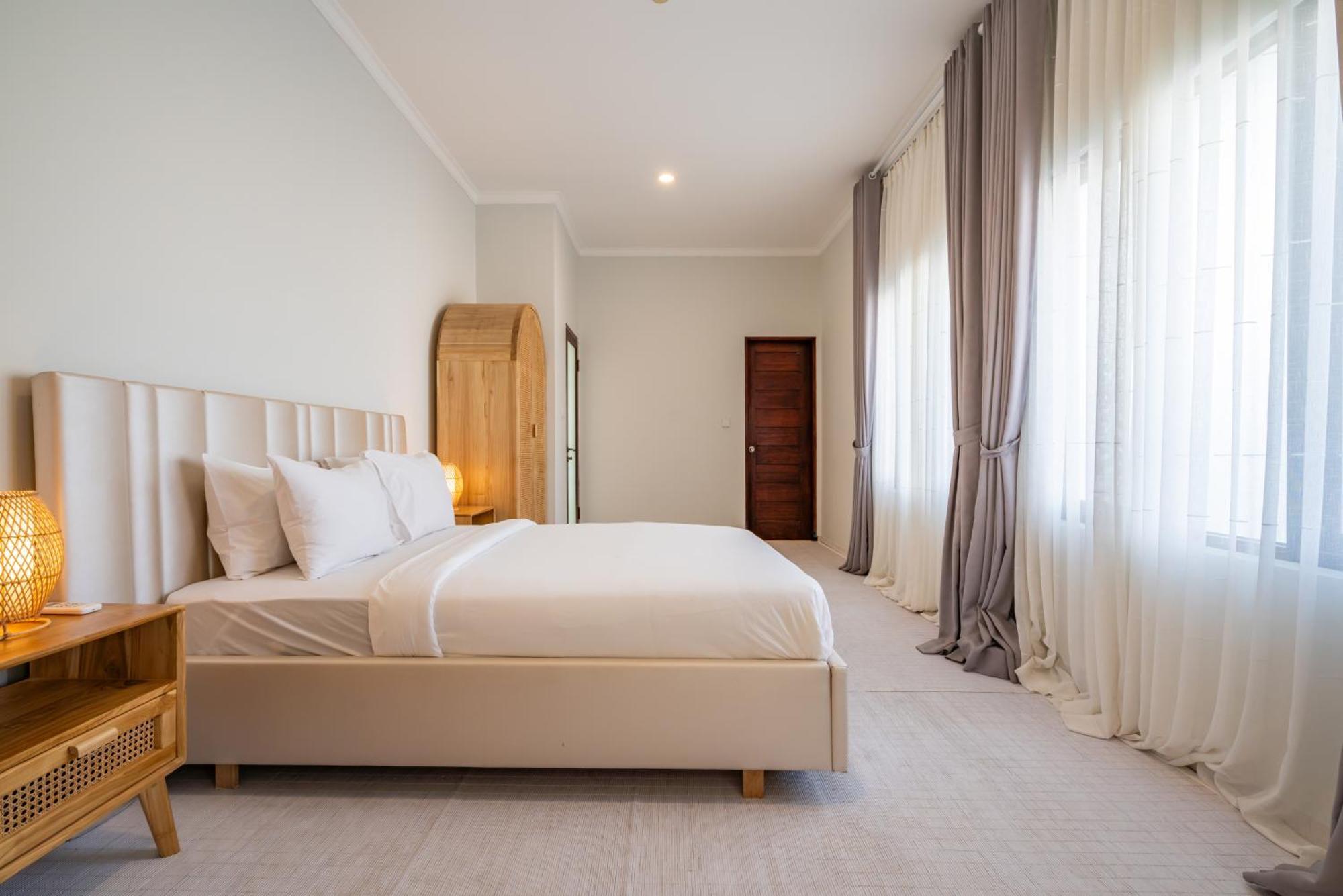 Villa Zoya - 10 Mins Walking To Batu Bolong Canggu (Bali)
